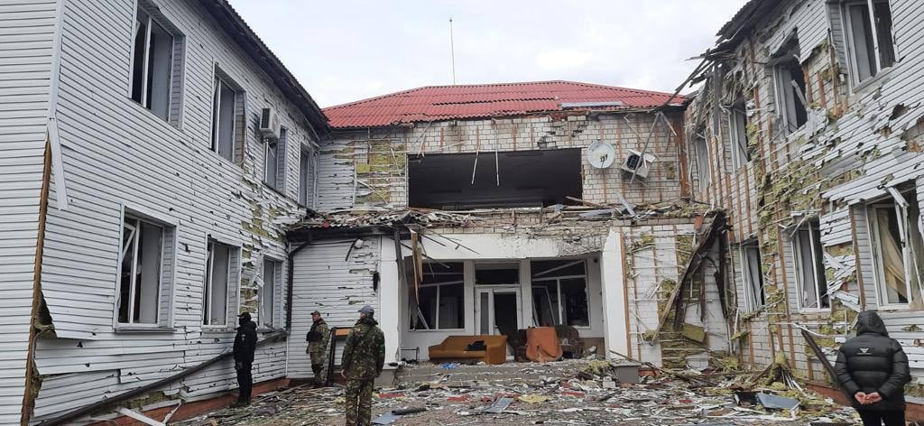 Російськими окупантами пошкоджено десятки закладів освіти в Макарівській та Бородянській громадах (фото)