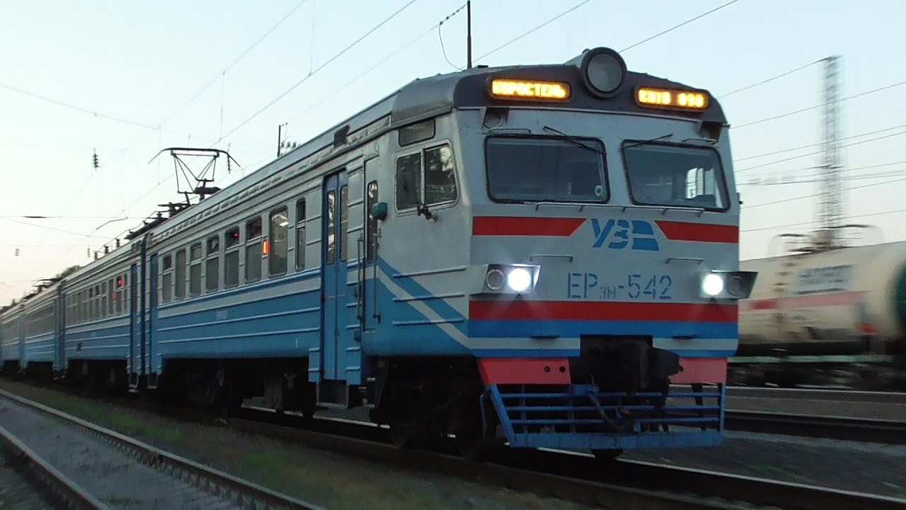 “Укрзалізниця” відновлює курсування приміських поїздів з Києва до Коростеня