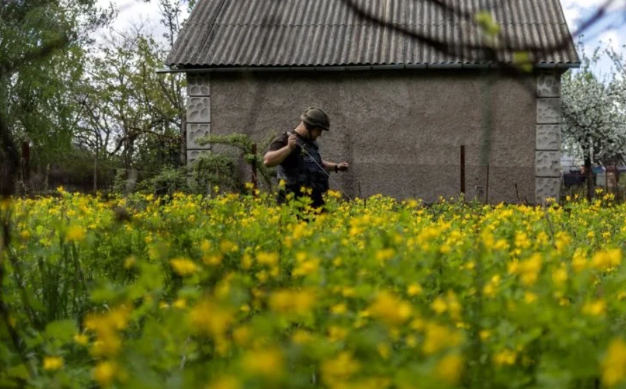 Навчальний рік в Україні завершиться онлайн-уроком з мінної безпеки