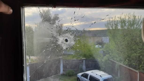 Правоохоронці Василькова затримали стрільця, який відкрив вогонь по житловим будинкам (фото)