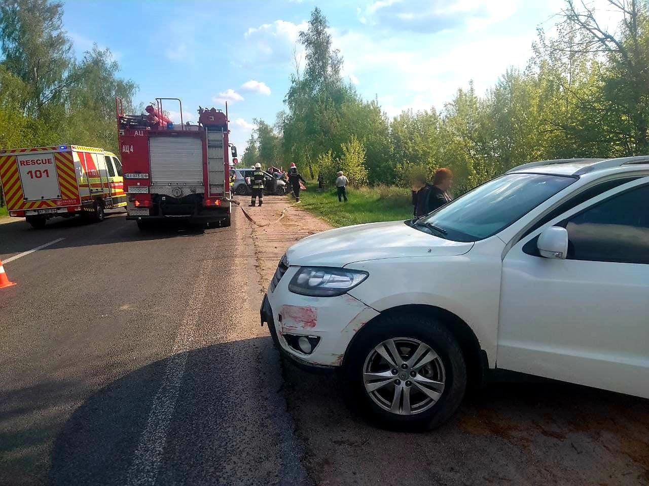 Поблизу Білої Церкви в результаті потрійної ДТП загинула жінка та травмувалися дві дитини