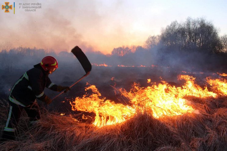 Сьогодні та завтра у Києві зберігатиметься надзвичайна пожежна небезпека