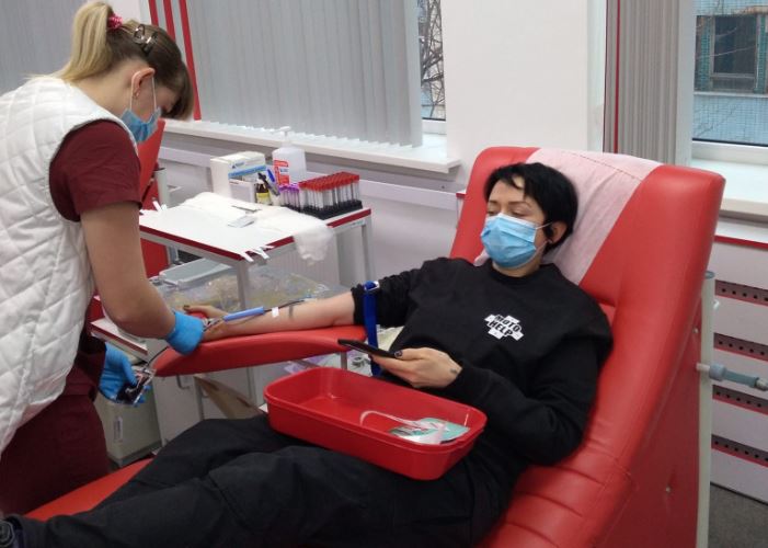 Киян просять тимчасово відкласти донацію крові через спеку