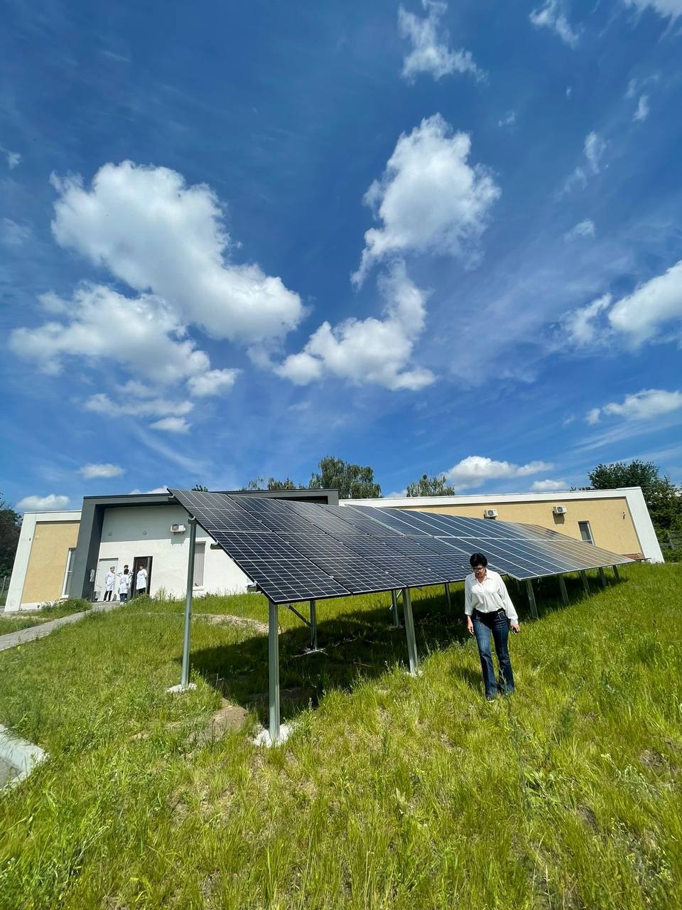 В амбулаторіях Бородянки встановили сонячні панелі (фото)