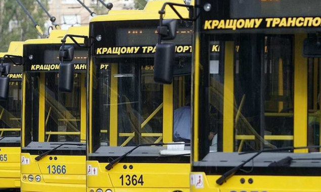 Через аварію на водопроводі у Києві змінено рух тролейбусу № 16