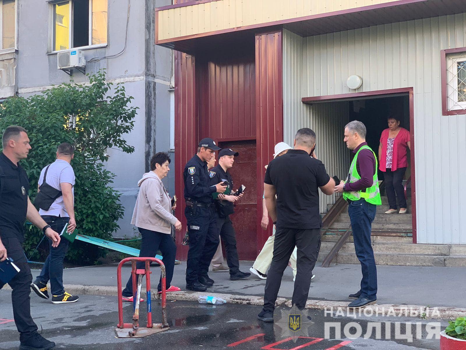 У Києві затримали підозрюваного у подвійному вбивстві та підпалі квартири на Троєщині