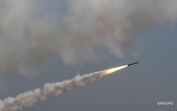 Росія вдарила ракетою по житловому будинку у Миколаєві, є загиблі, - Кім