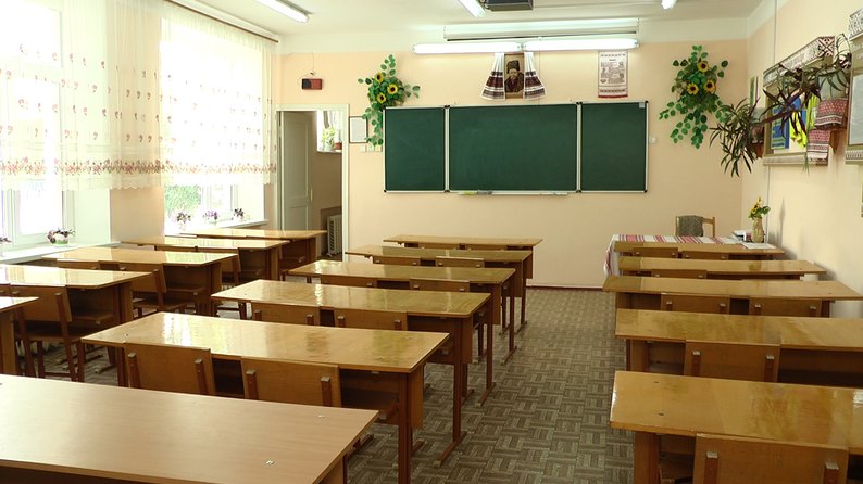 На Київщині на наявність укриттів перевірили понад 700 шкіл та дитячих садочків