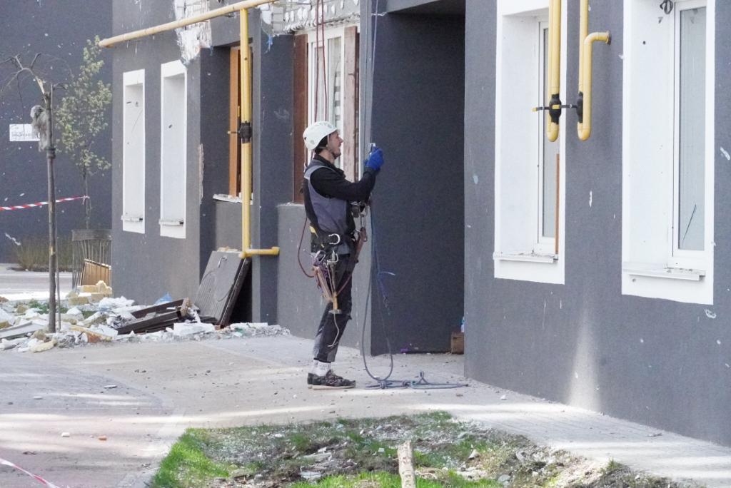 На Київщині відновлено 52 пошкоджених окупантами об'єктів, - КОВА