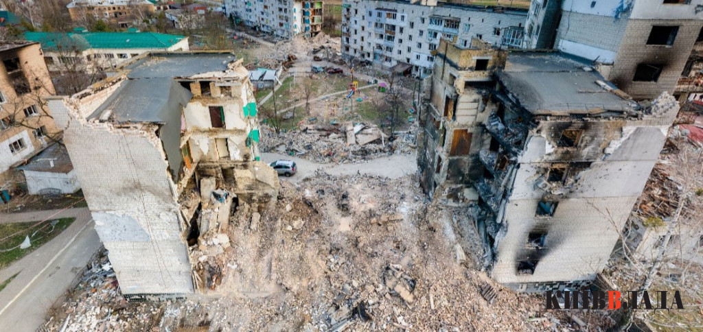 У Бородянці пошкоджено 32 багатоповерхівки, ще 8 – зруйновано вщент, - Кулеба