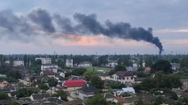 Вибухи у Криму: горять склади боєприпасів під Джанкоєм та авіабаза біля Сімферополя
