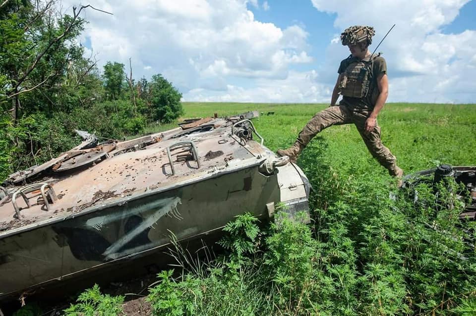 Армія рашистів втратила понад 42,2 тисячі вояків та 1 805 танків, - Генштаб ЗСУ