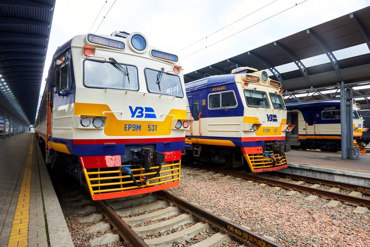 “Укрзалізниця” звітує про завершення оновлення рухомого складу для кільця Kyiv City Express