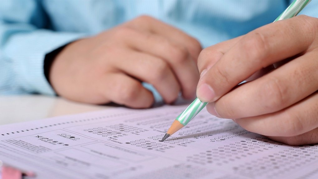 Більше 11 тисяч випускників складали Національний мультипредметний тест на Київщині