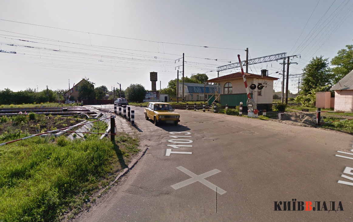 У Фастові на Київщині на два дні закриють рух автотранспорту на залізничному переїзді