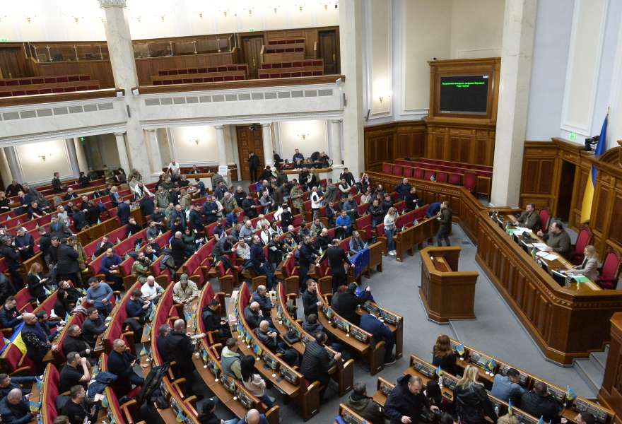 ВР прийняла закон про примусове вилучення майна для оборони на територіях, яким загрожує окупація