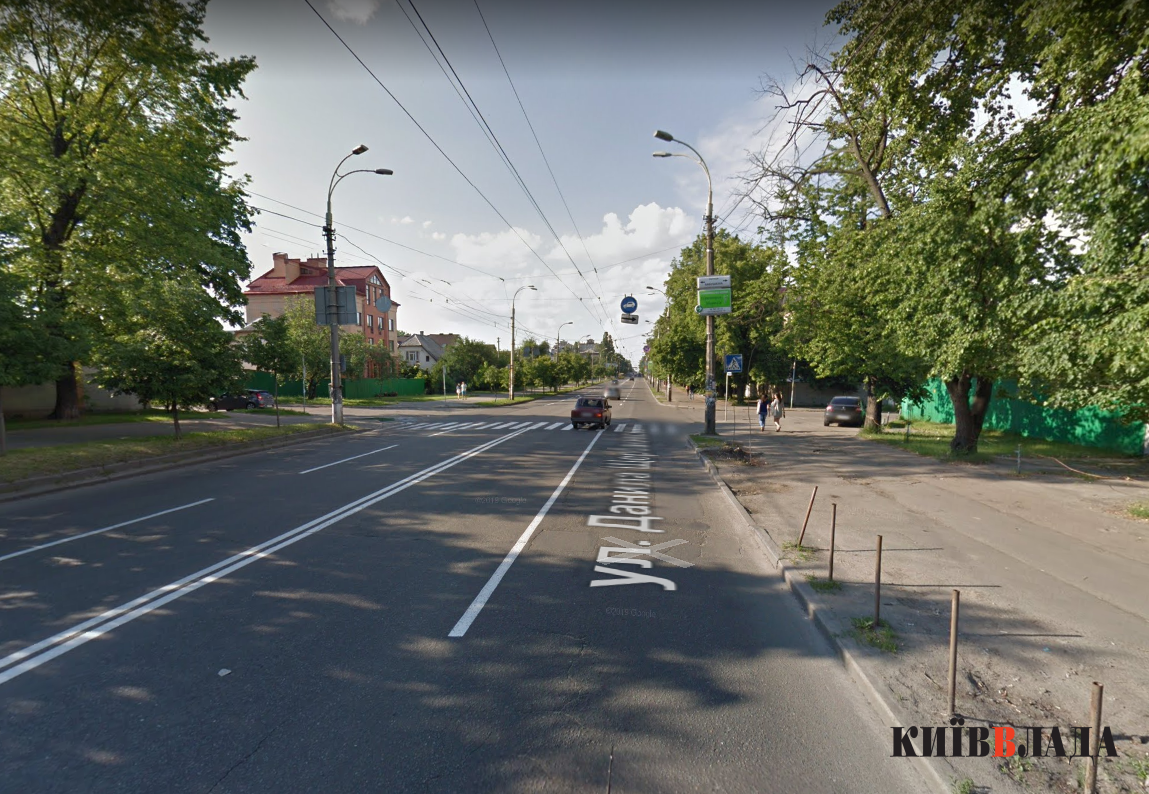 На вулиці Данила Щербаківського у Києві до 20 жовтня частково обмежено рух транспорту