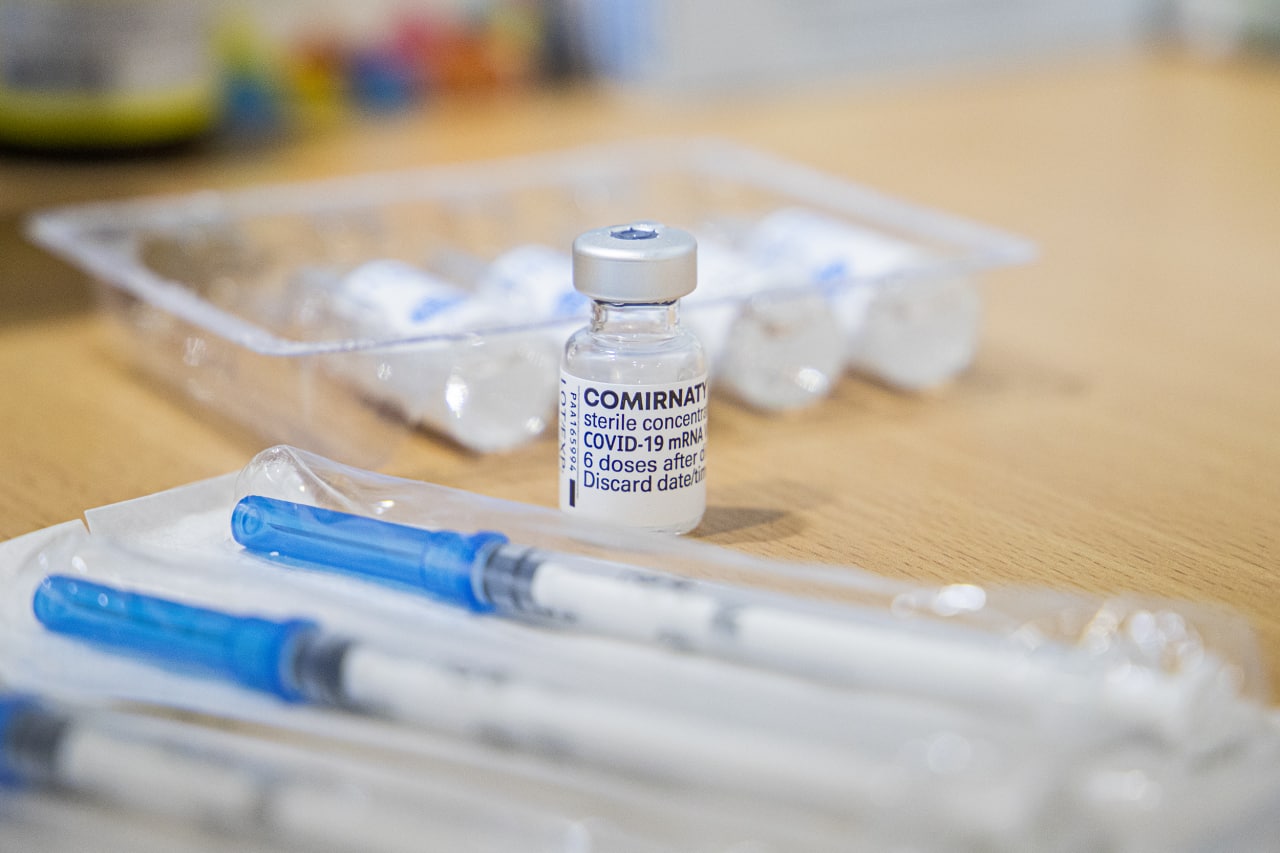 Київ отримав понад 46 тисяч доз вакцини Comirnaty (Pfizer) проти COVID-19