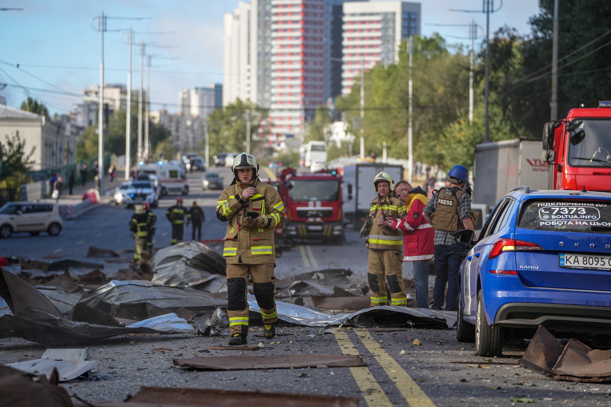 Внаслідок терористичної атаки рф 10 жовтня загинуло щонайменьше 9 осіб, травмовано - 36, відсутнє електропостачання у 5 областях України, - ДСНС