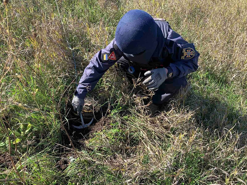 На Київщині піротехніки ліквідували понад 71 тисячу вибухонебезпечних предметів