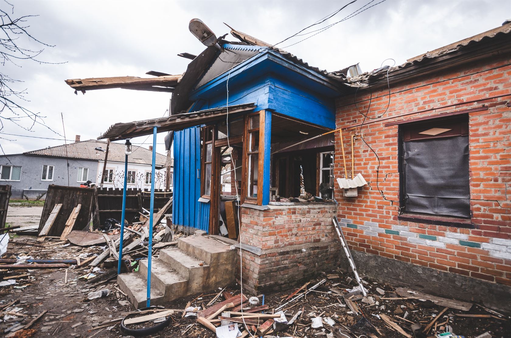 Поранена Київщина: на ремонт будинку в Горенці витратять майже 2 млн гривень