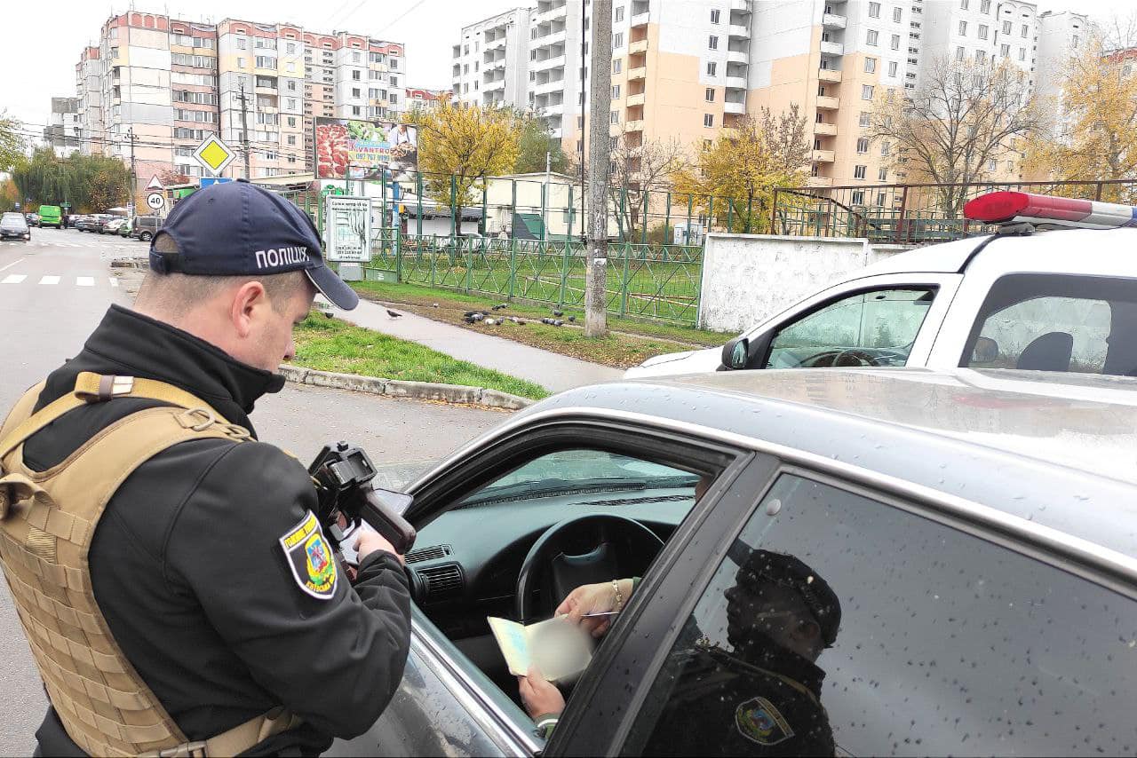 У Борисполі на Київщині поліція проводить безпекові заходи