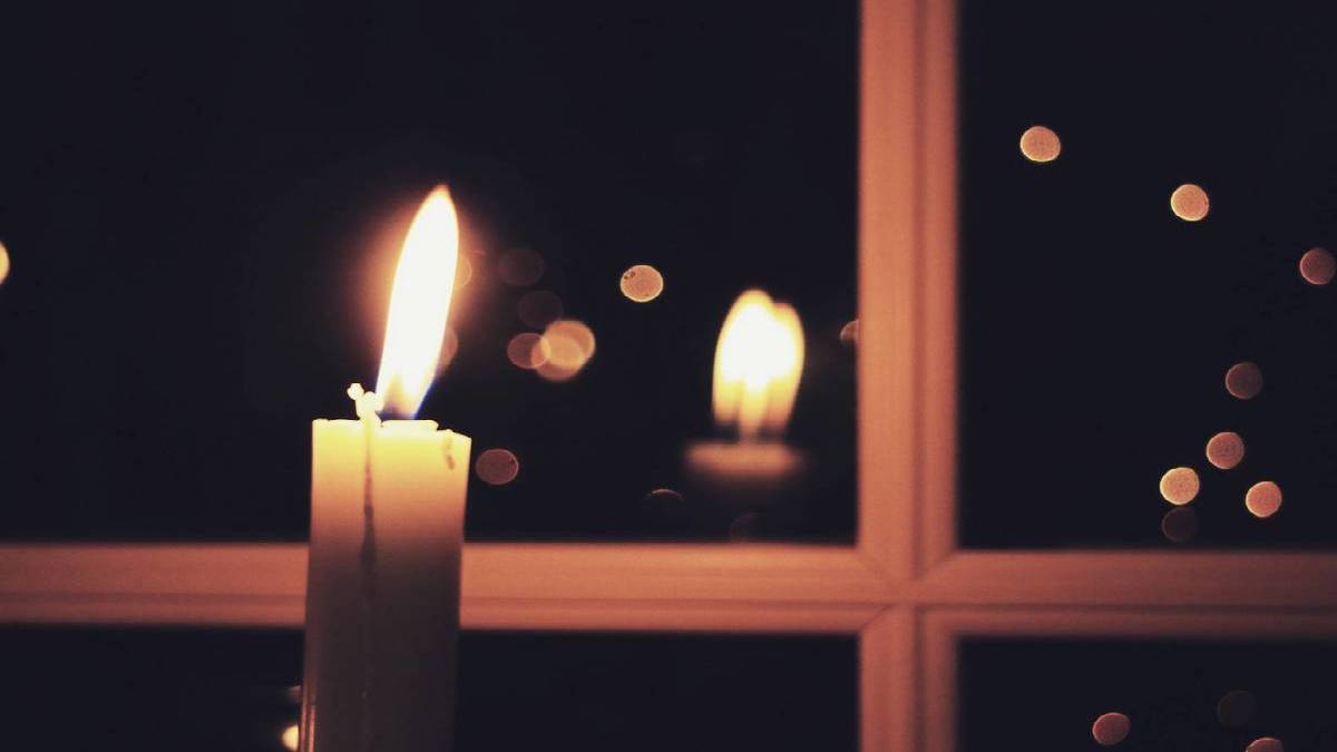 Українців закликають о 16:00 засвітити свічку у пам'ять жертв Голодоморів (відео)
