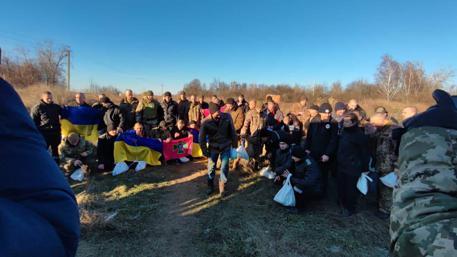 З ворожого полону в Україну повернулись 60 воїнів
