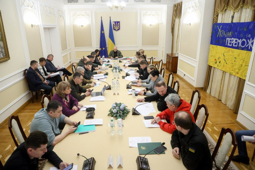 Режим надзвичайної ситуації і антиковідний карантин в Україні діятиме як мінімум ще п’ять місяців