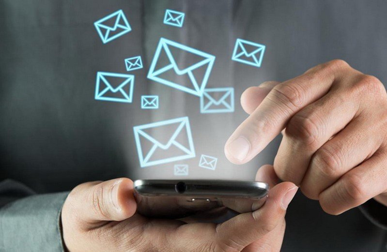 “Урядовий контактний центр” витратить 800 тис гривень на розсилку СМС-ок