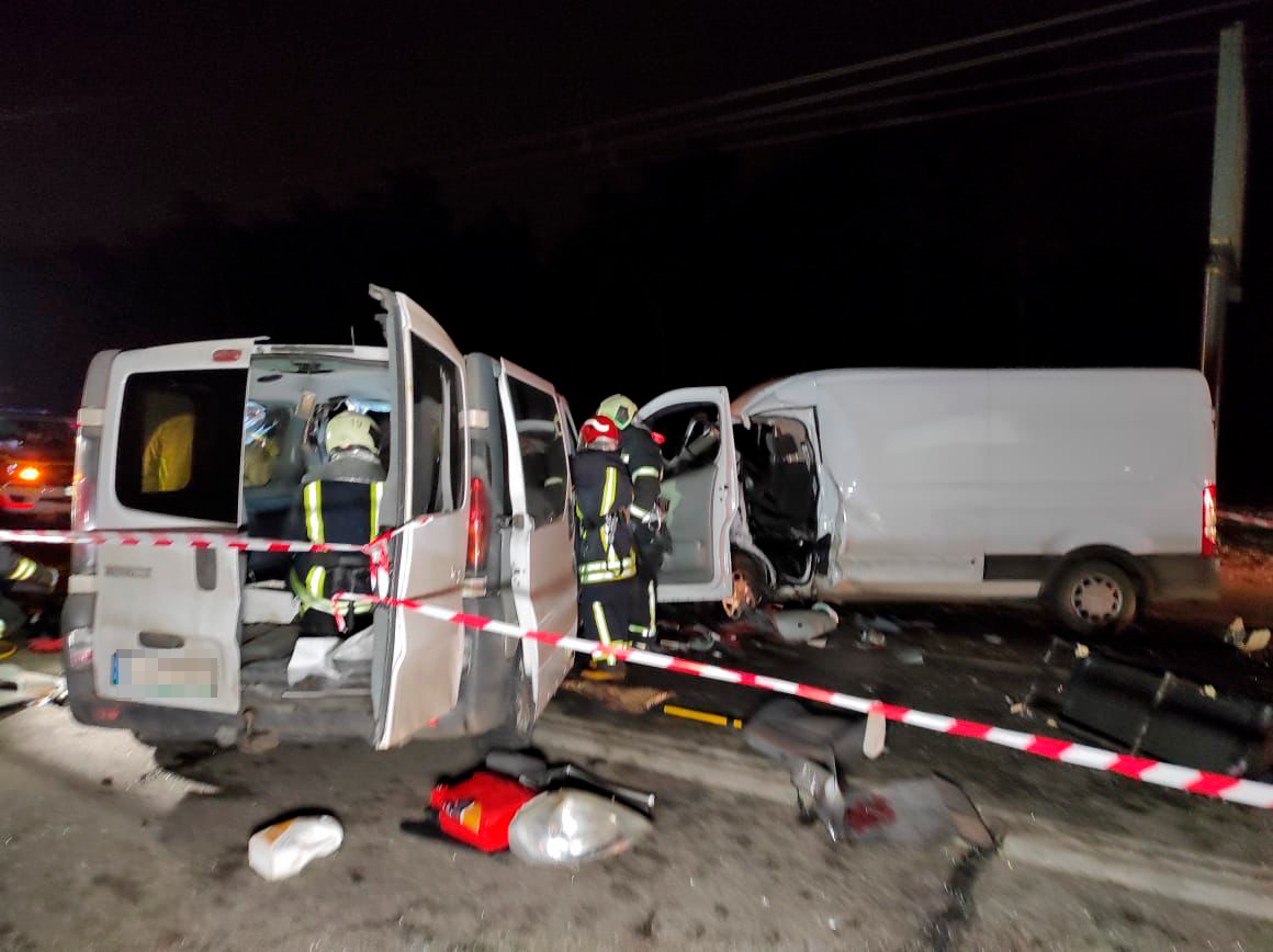 У Деснянському районі столиці в ДТП загинуло двоє людей (фото)