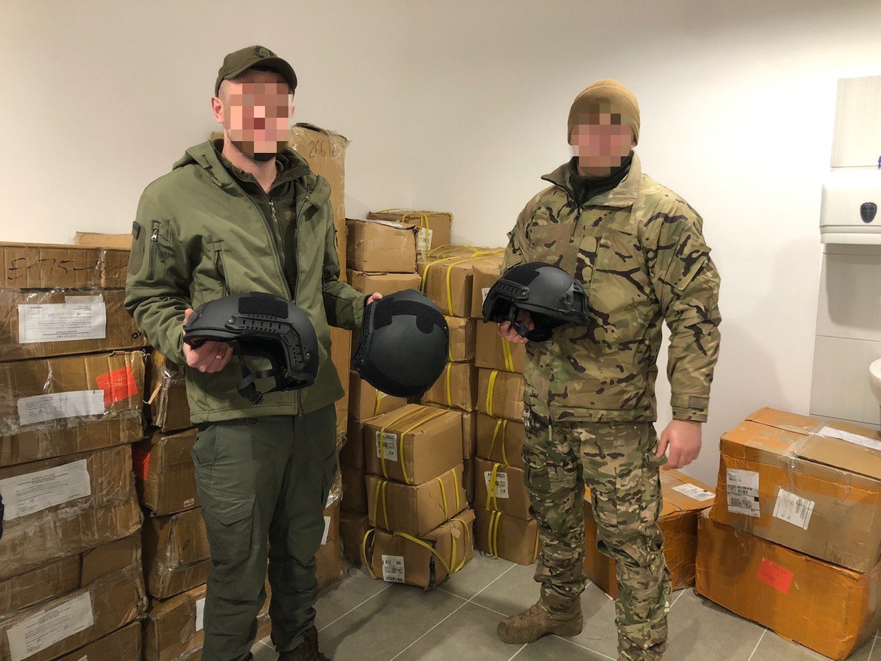 У Києві на потреби ЗСУ передали понад 900 одиниць конфіскованої військової амуніції