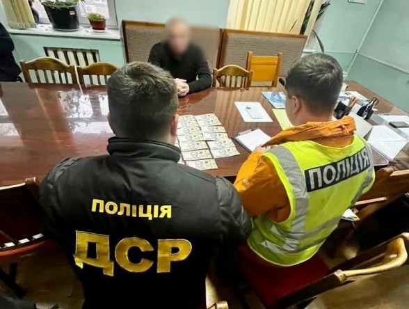 На Київщині директора держпідприємства рибного господарства викрили на хабарі