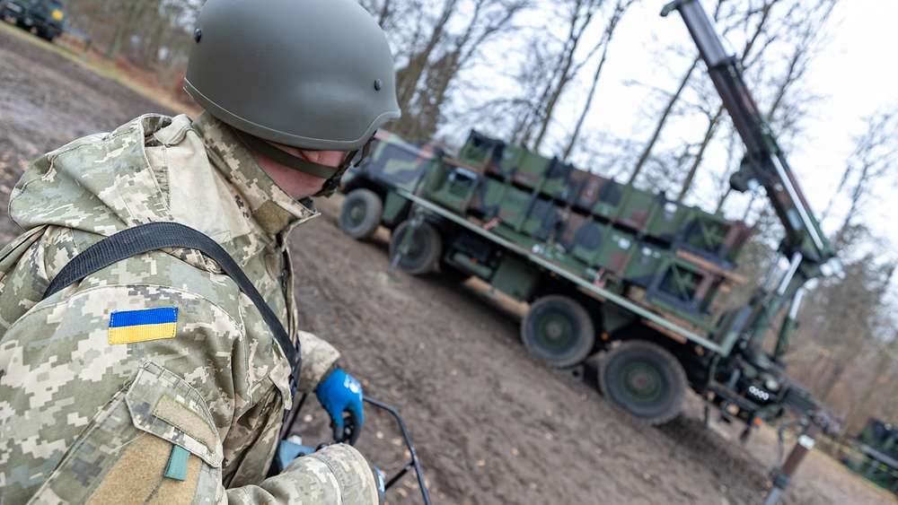 Ворог продовжує утримувати підрозділи у прикордонних з Україною районах, але ударних угруповань не виявлено - Генштаб ЗСУ