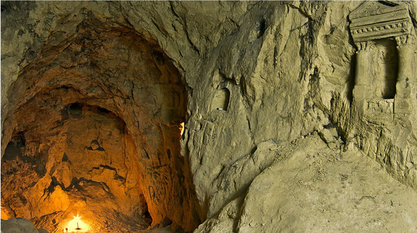 Обухівський райсуд відкрив судову справу за позовом КЕКЦ проти забудови печери “Геонавт”