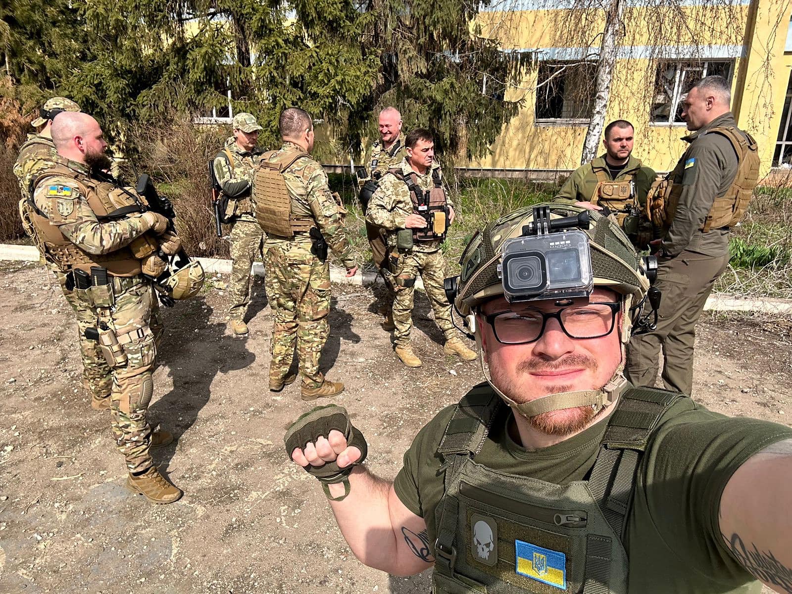 Волонтери “Української команди” передали дрони 72-ій бригаді