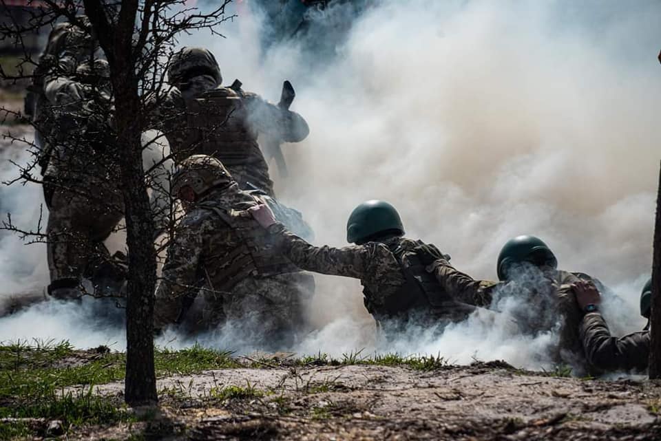 Минулої доби 2 російські ракети С-300 влучили в об’єкти цивільної інфраструктури міста Слов’янськ, - Генштаб ЗСУ