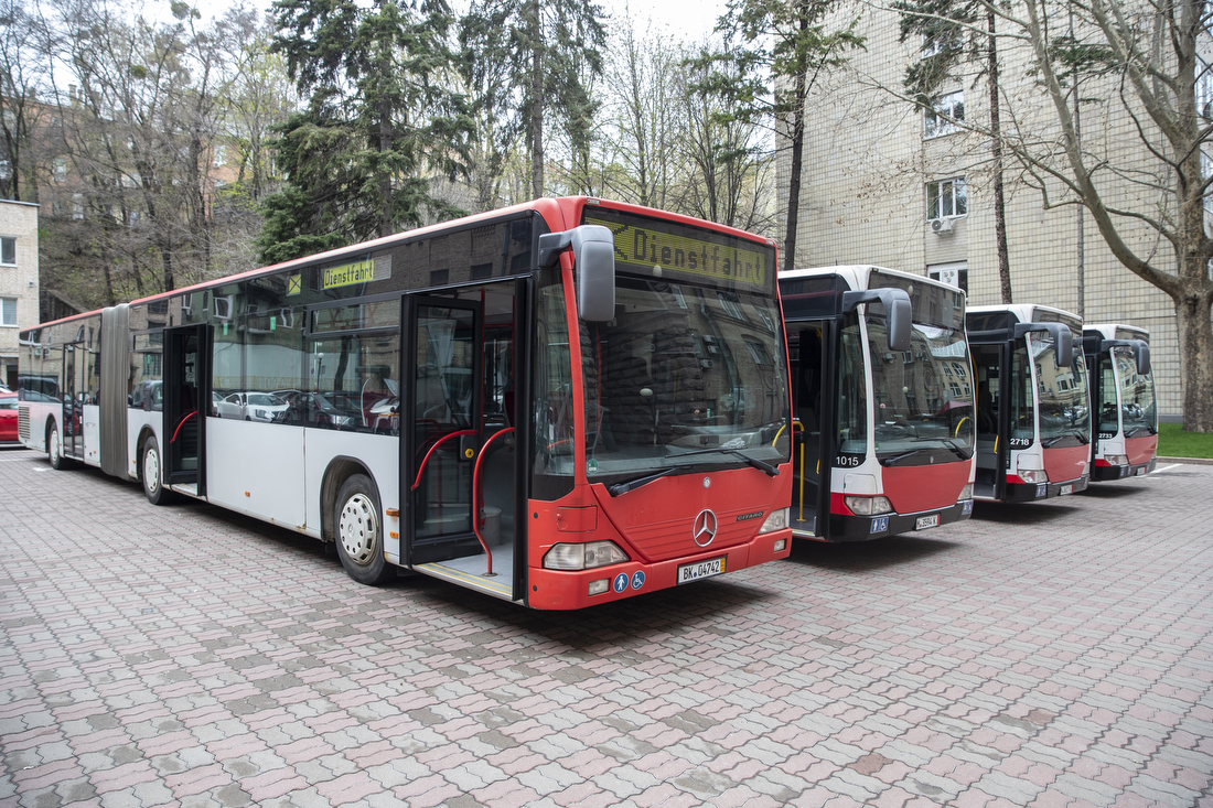 На столичні маршрути вийдуть ще чотири сучасних автобуси з Німеччини (фото)