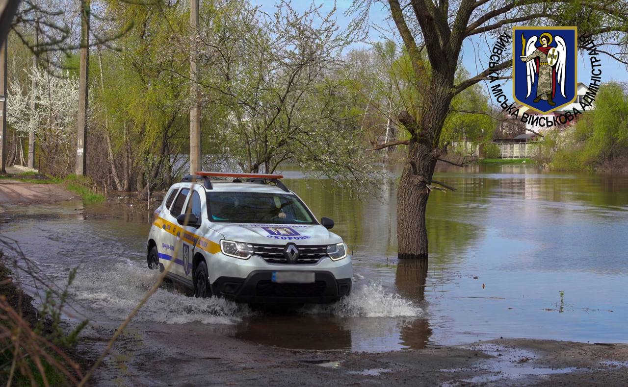 Рівень води у Дніпрі в межах Києва піднявся на 10 сантиметрів, - КМВА