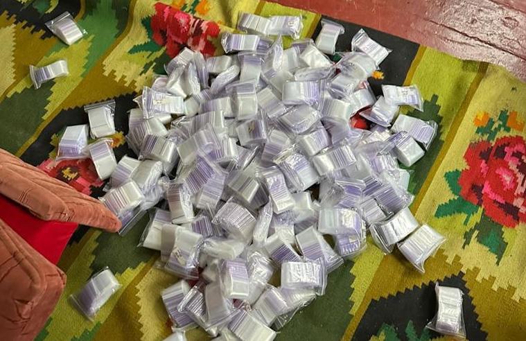 У Києві викрили групу наркоділків: “бізнес” приносив до 1,6 млн гривень на місяць (фото)