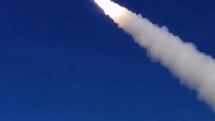 Сили ППО підтвердили збиття ракети “Кинджал” над Києвом у ніч на 4 травня