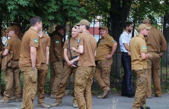 Столичне КП “Муніципальне охорона” зібралося освоїти понад 11 млн гривен на літній формі