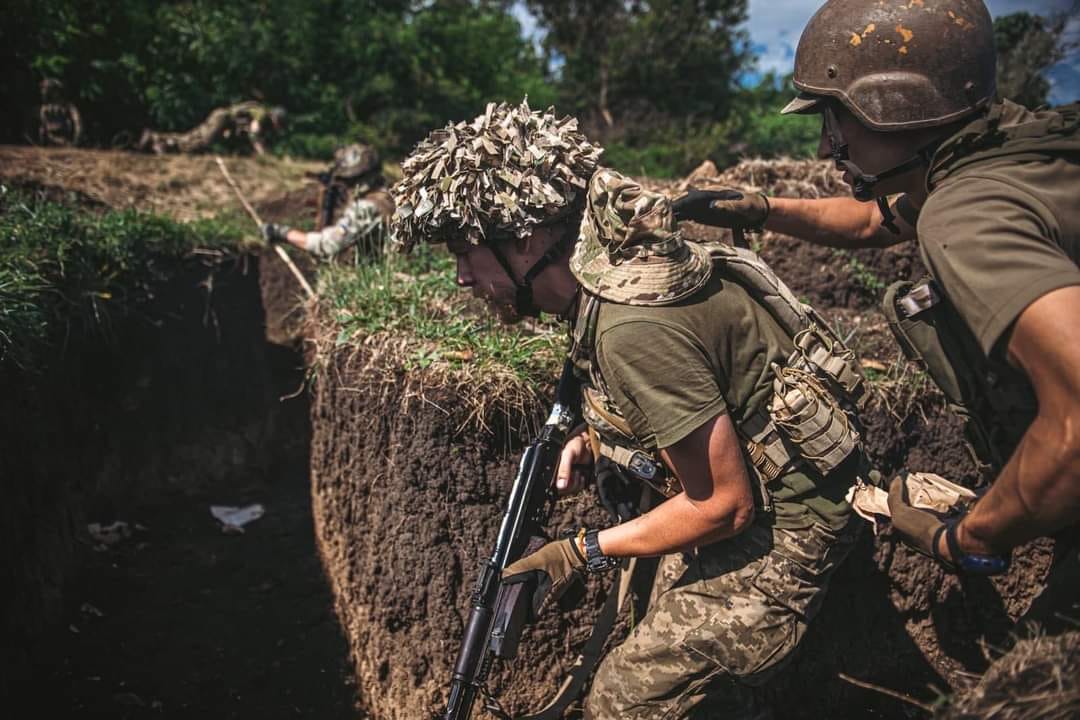 Генштаб ЗСУ: За добу на фронті - близько 20 бойових зіткнень