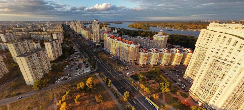Громаді Києва повернуть земельну ділянку на Оболоні вартістю понад 24 млн гривень
