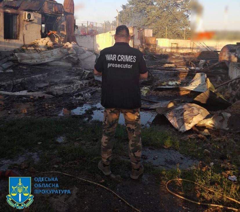 Атака безпілотниками інфраструктури Подунав'я на Одещині: двох поранених госпіталізовано (фото)