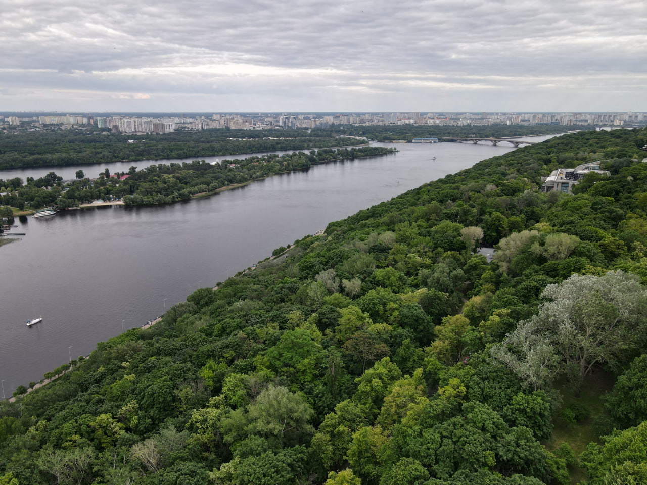 Київрада планує надати Трухановому острову та озеру Відро охоронний статус