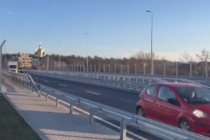 На Київщині збудували новий міст через Ірпінь замість знищеного окупантами (відео)