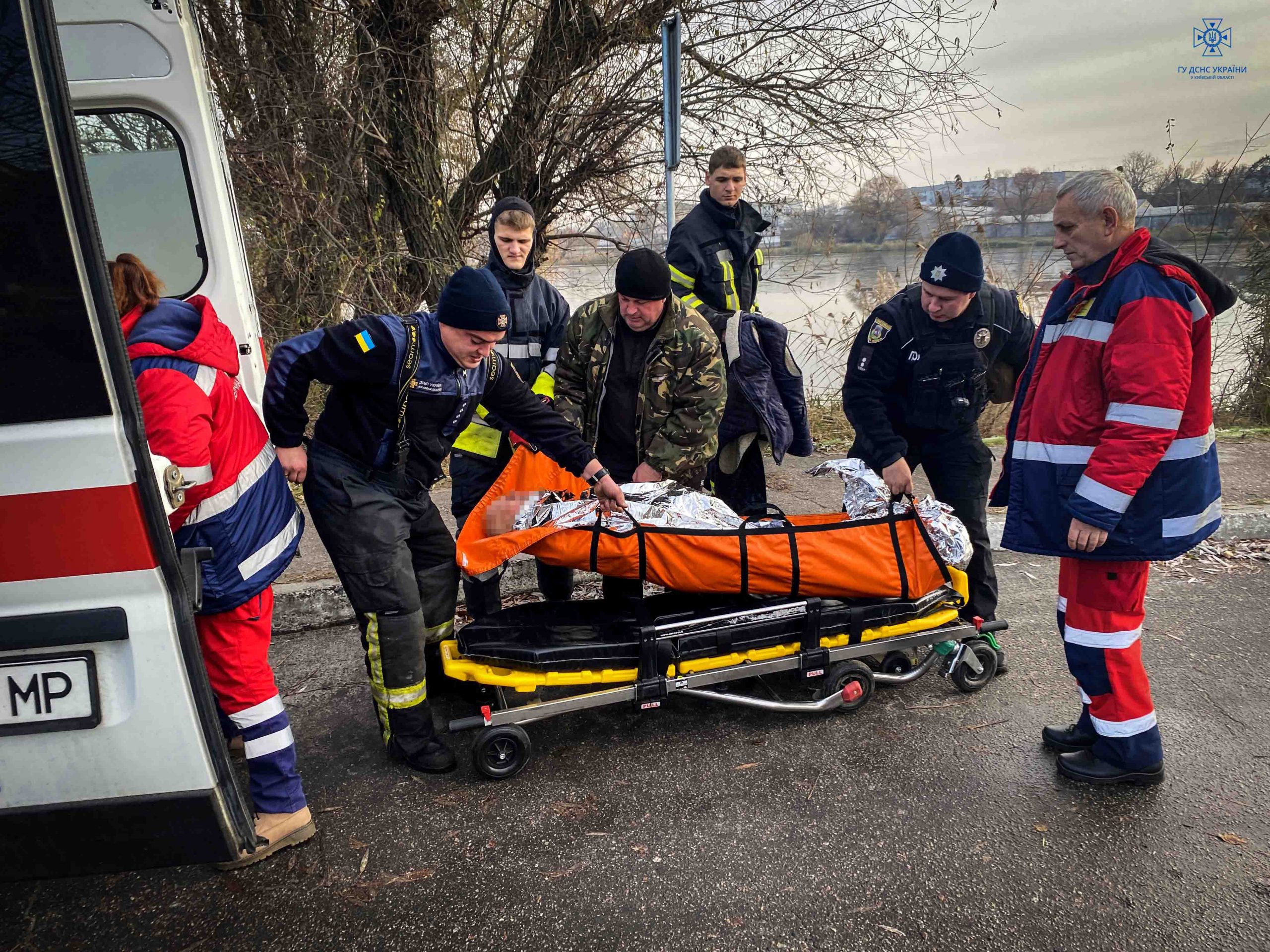 На Білоцерківщині з водойми врятували пенсіонера (фото)