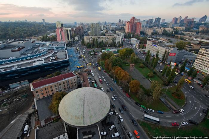 Через підтоплення метро у Києві в організацію дорожнього руху буде внесено зміни- МВС