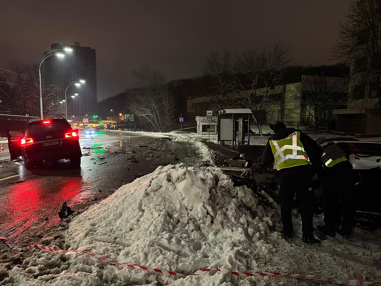 Винуватця “п’яної” ДТП на Печерську, у якій загинули дві людини, затримали (фото)